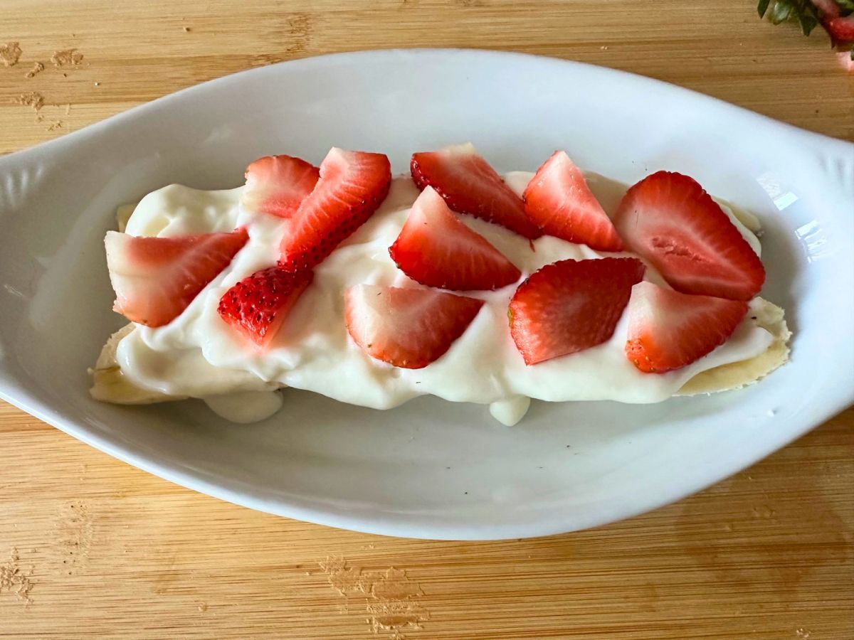 yogurt banana split with strawberries