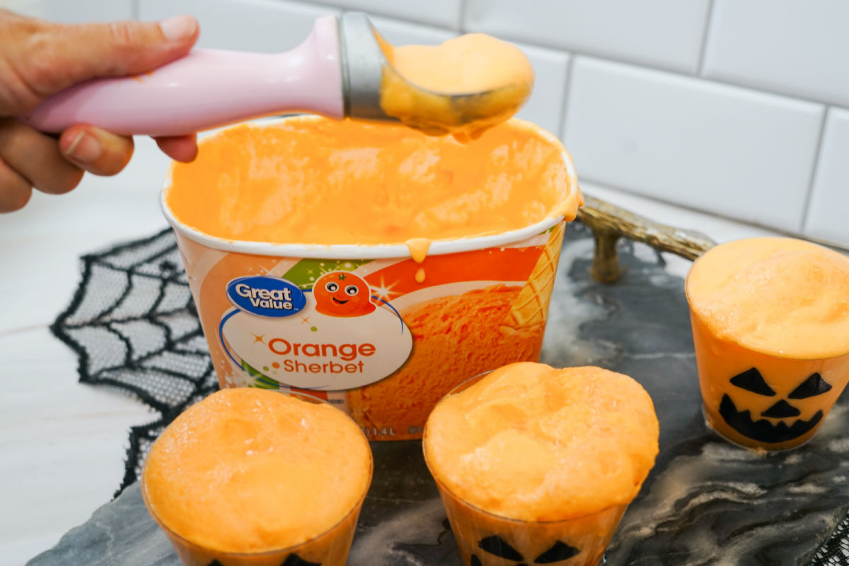 using ice cream scoop for orange sherbet