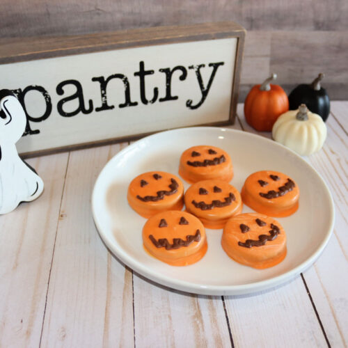 feature image with Halloween chocolate covered oreos