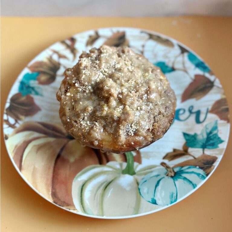 Apple Pie Cinnamon Roll Muffins