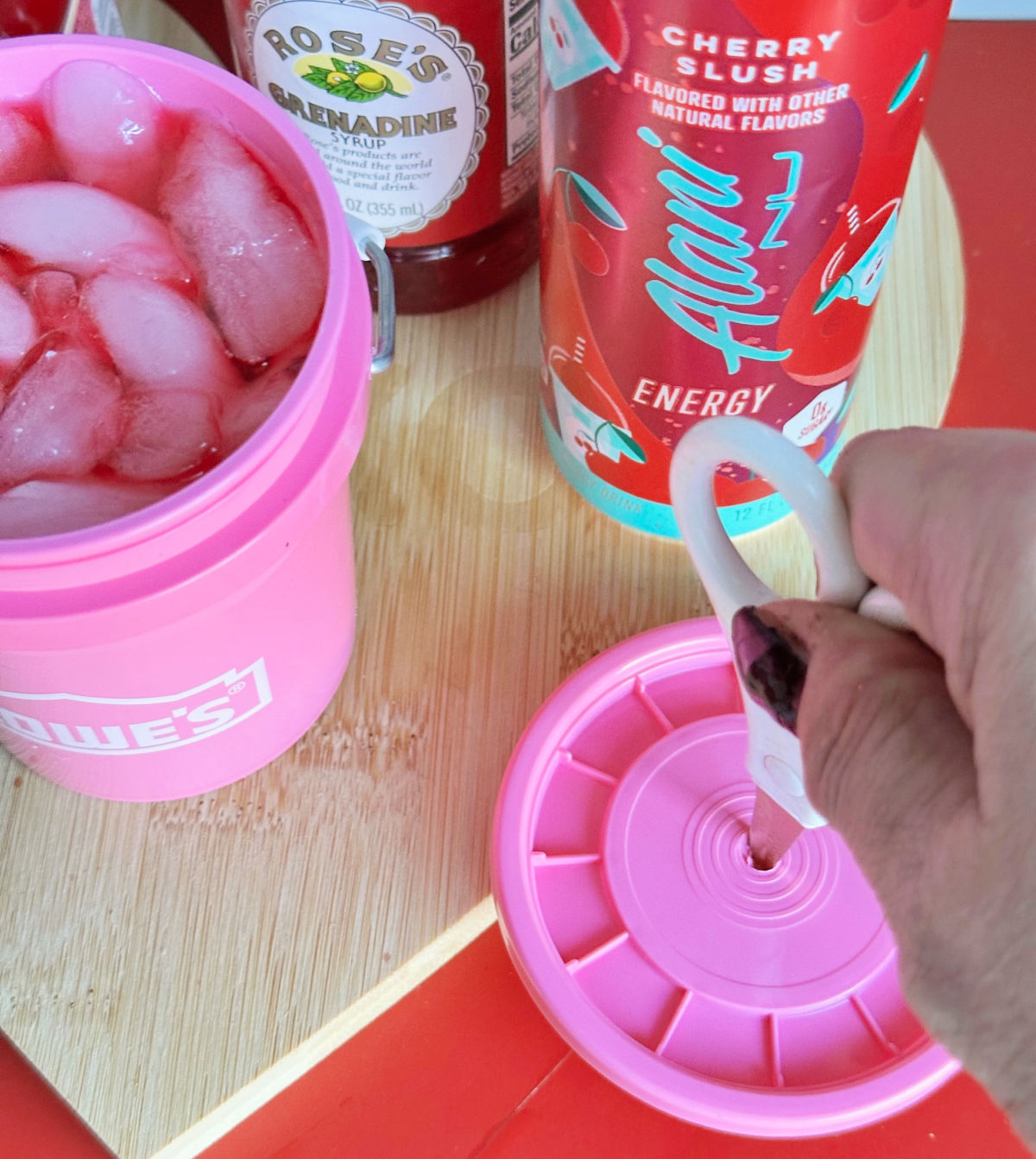 adding hole to center of bucket lid